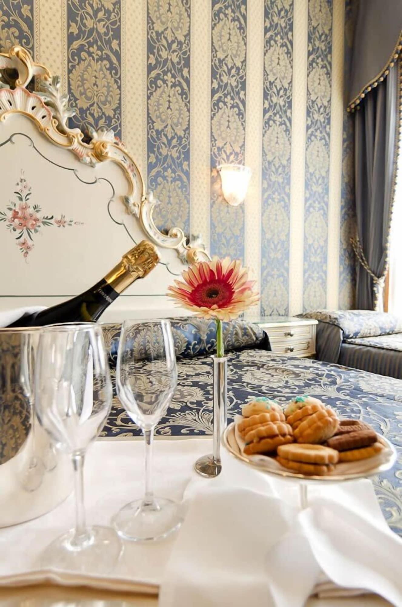 Hotel Belle Arti Venedig Exteriör bild